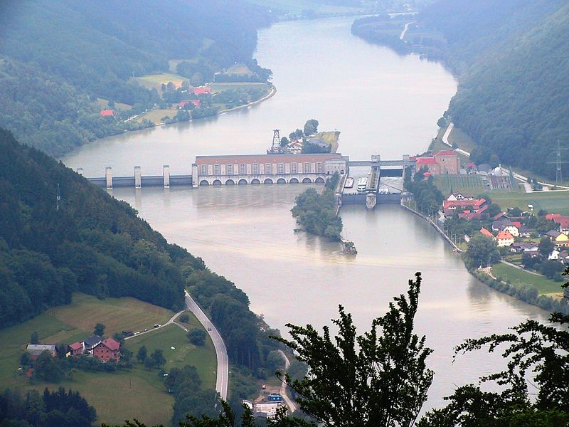 Ansicht Wasserkraftwerk Jochenstein