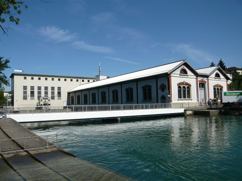 Altes Wasserkraftwerk in Zürich