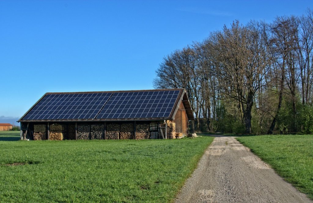 Solaranlage auf Scheunendach